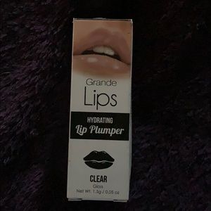 Grande Lips Hydrating Lip Plumper